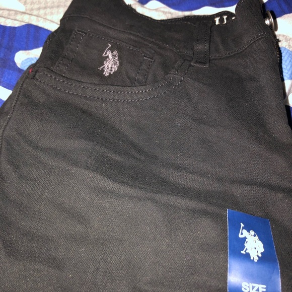 Small boys clothing lot 2 pairs of pants pair of shorts and sneakers all NWT - Picture 4 of 11